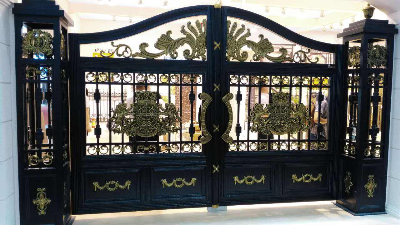 鋁藝大門為什么越來越受到客戶的喜愛?